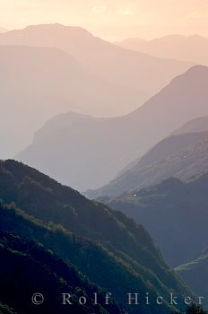 Sonnenuntergang Voels Dolomiten Suedtirol Italien